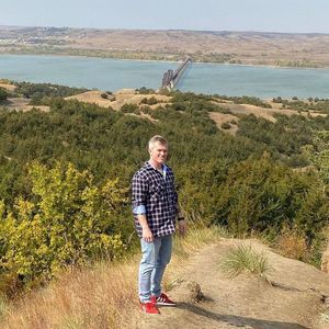 Meet your Posher, Connor